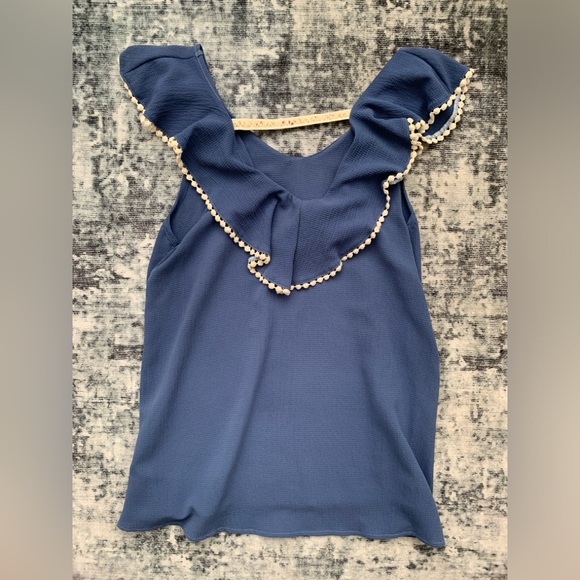 22nd Clothing Open Back Spring & Summer Top | Small | Blue - Picture 3 of 4